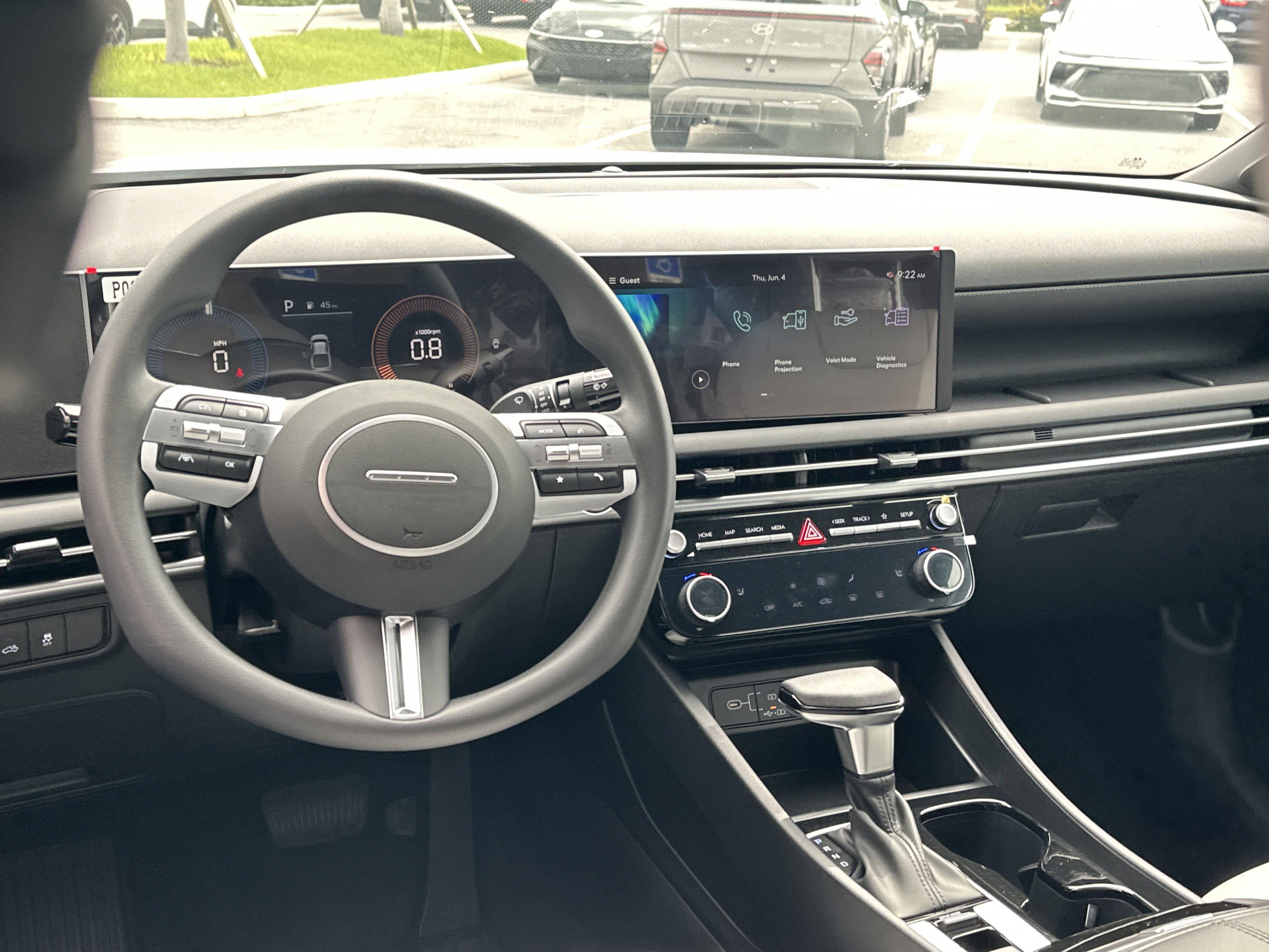 2026 Hyundai Santa Cruz SEL FWD