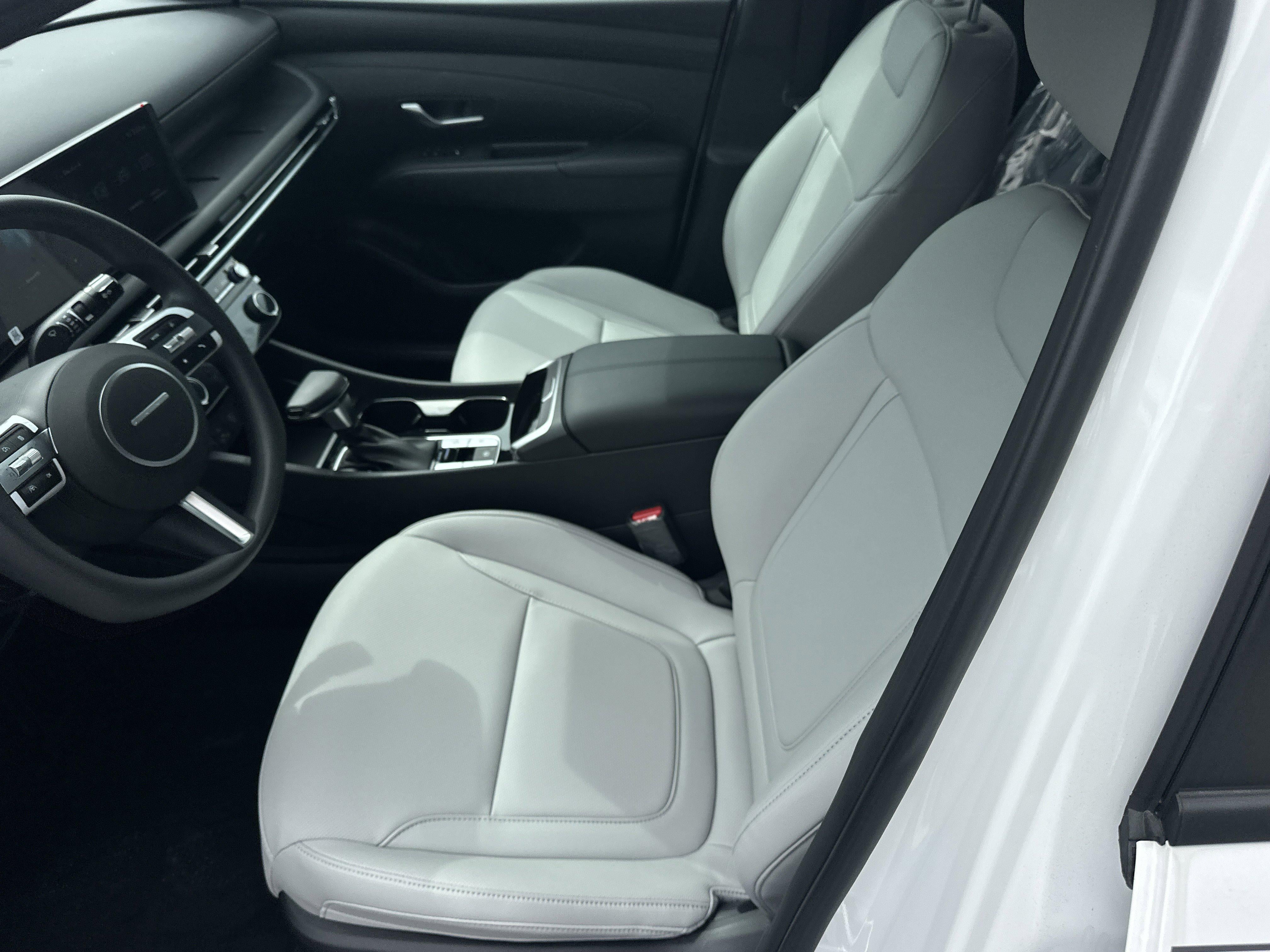 2026 Hyundai Santa Cruz SEL FWD