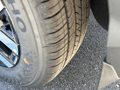 2026 Hyundai Santa Cruz SEL FWD