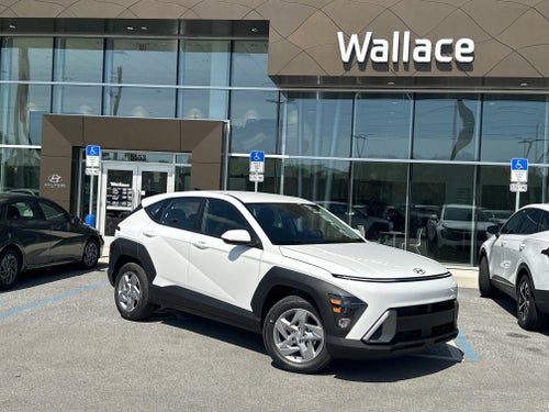 2027 Hyundai Kona SE FWD