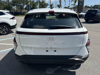 2027 Hyundai Kona SE FWD