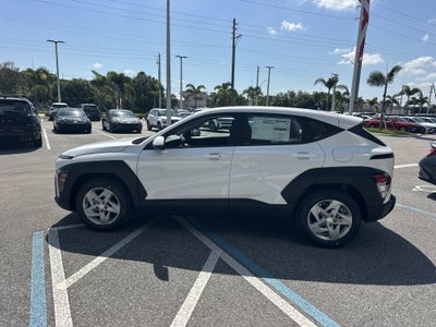 2027 Hyundai Kona SE FWD