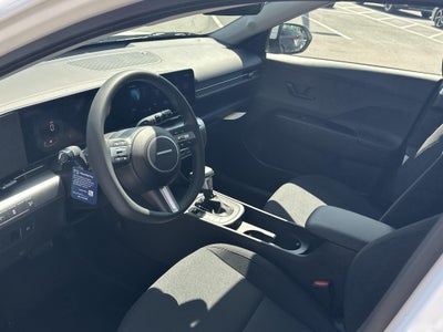 2027 Hyundai Kona SE FWD