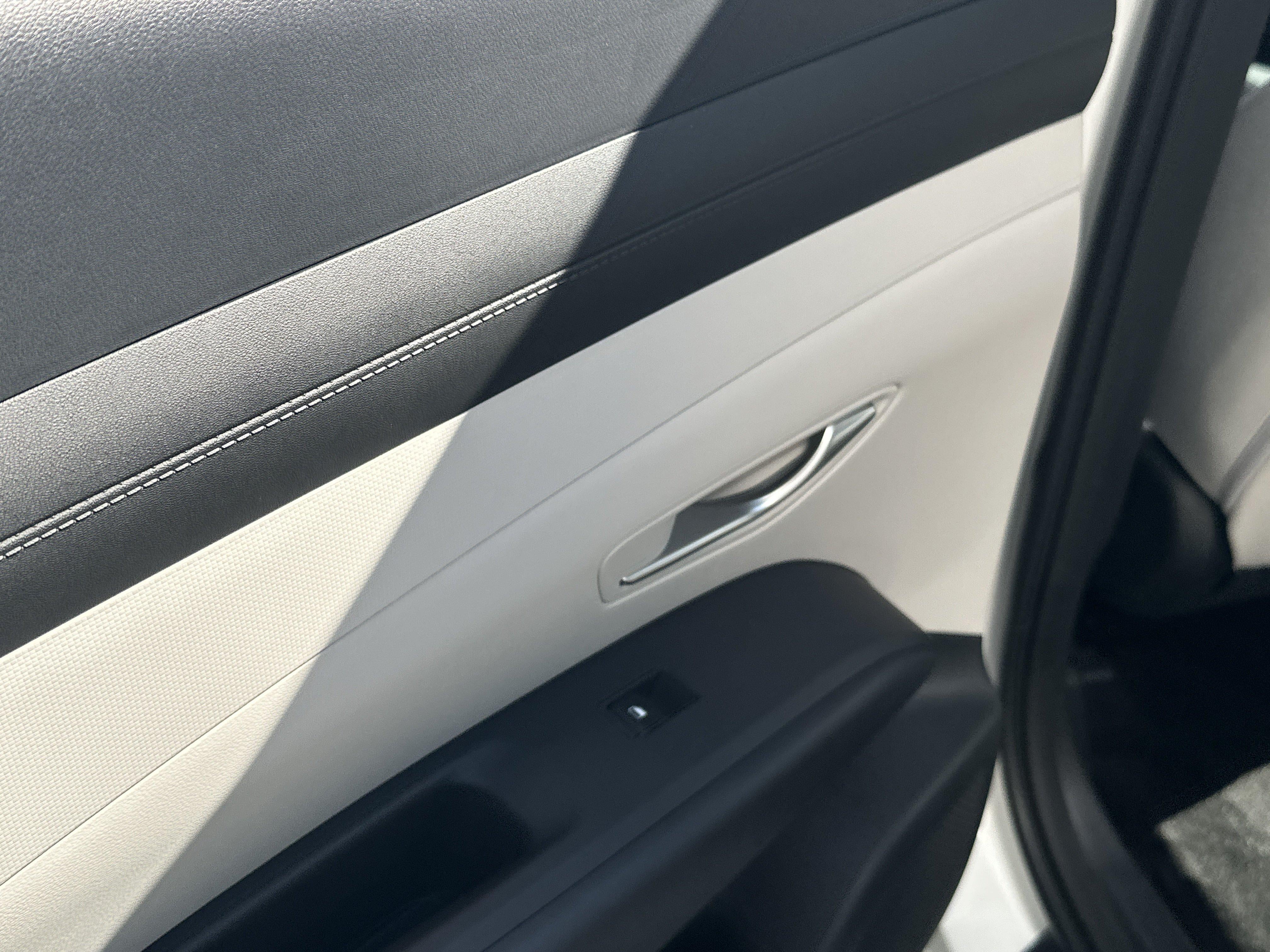 2026 Hyundai Tucson Hybrid SE