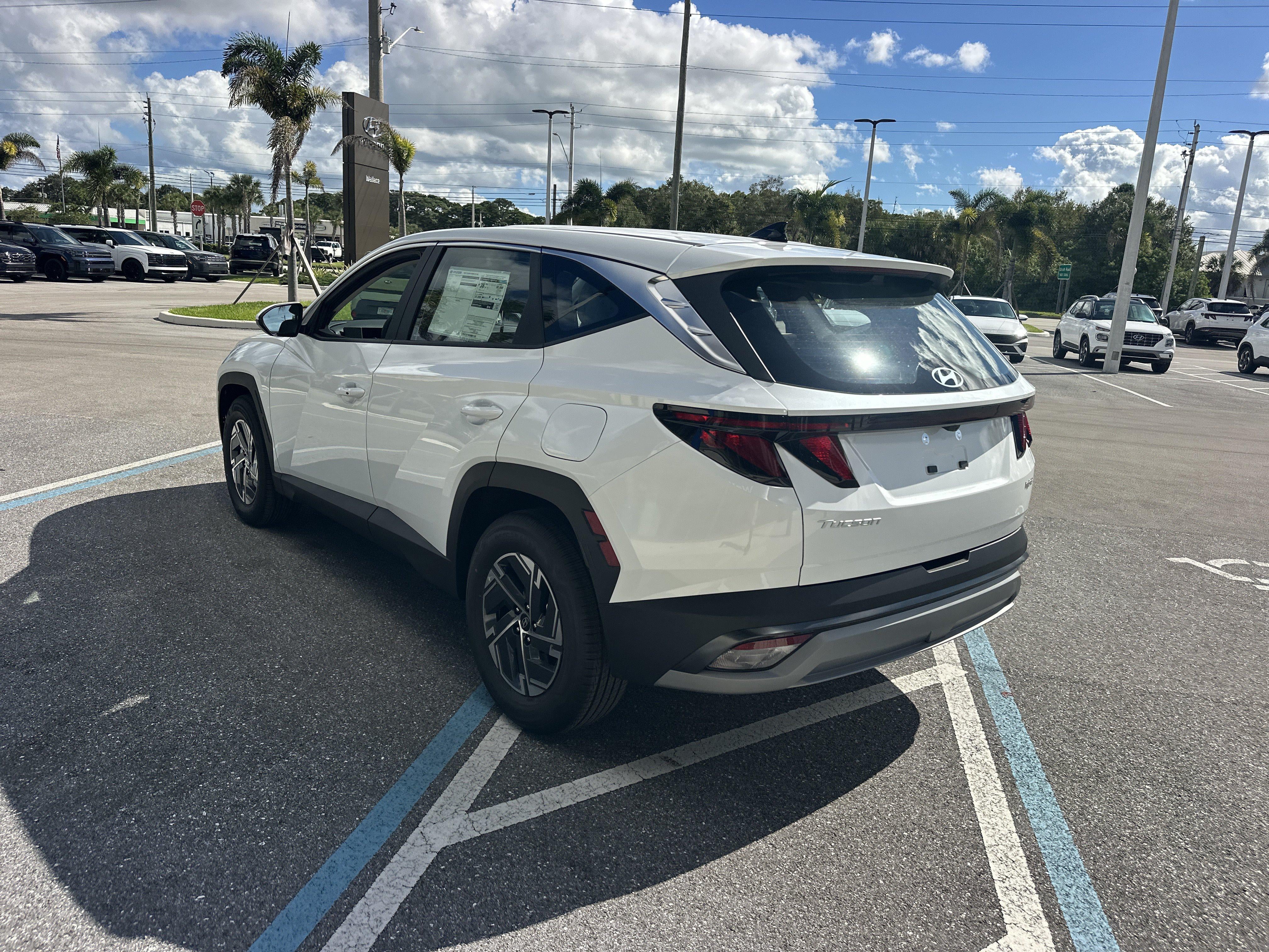 2026 Hyundai Tucson Hybrid SE