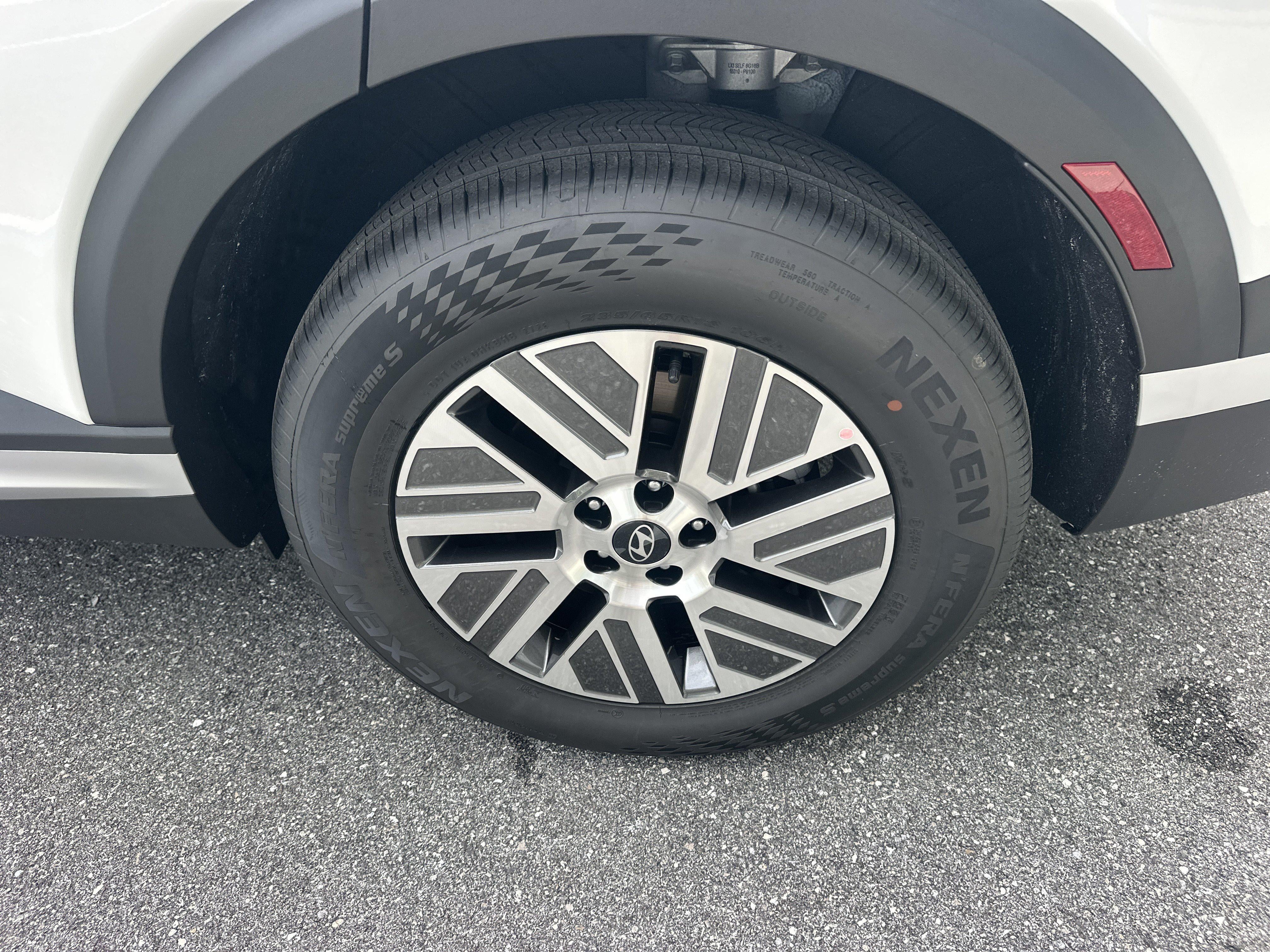 2027 Hyundai Palisade Hybrid SEL Premium