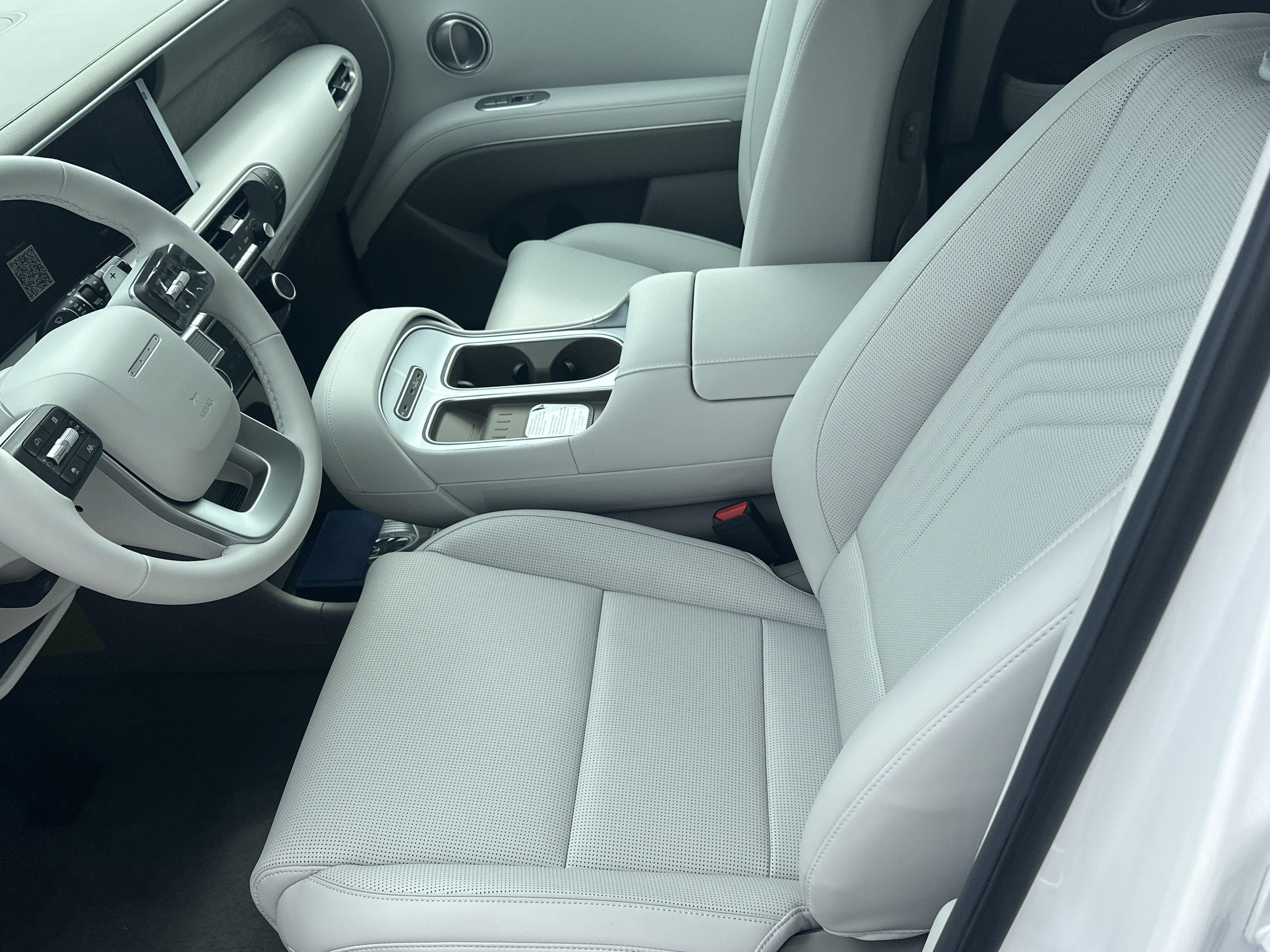 2027 Hyundai Palisade Hybrid SEL Premium