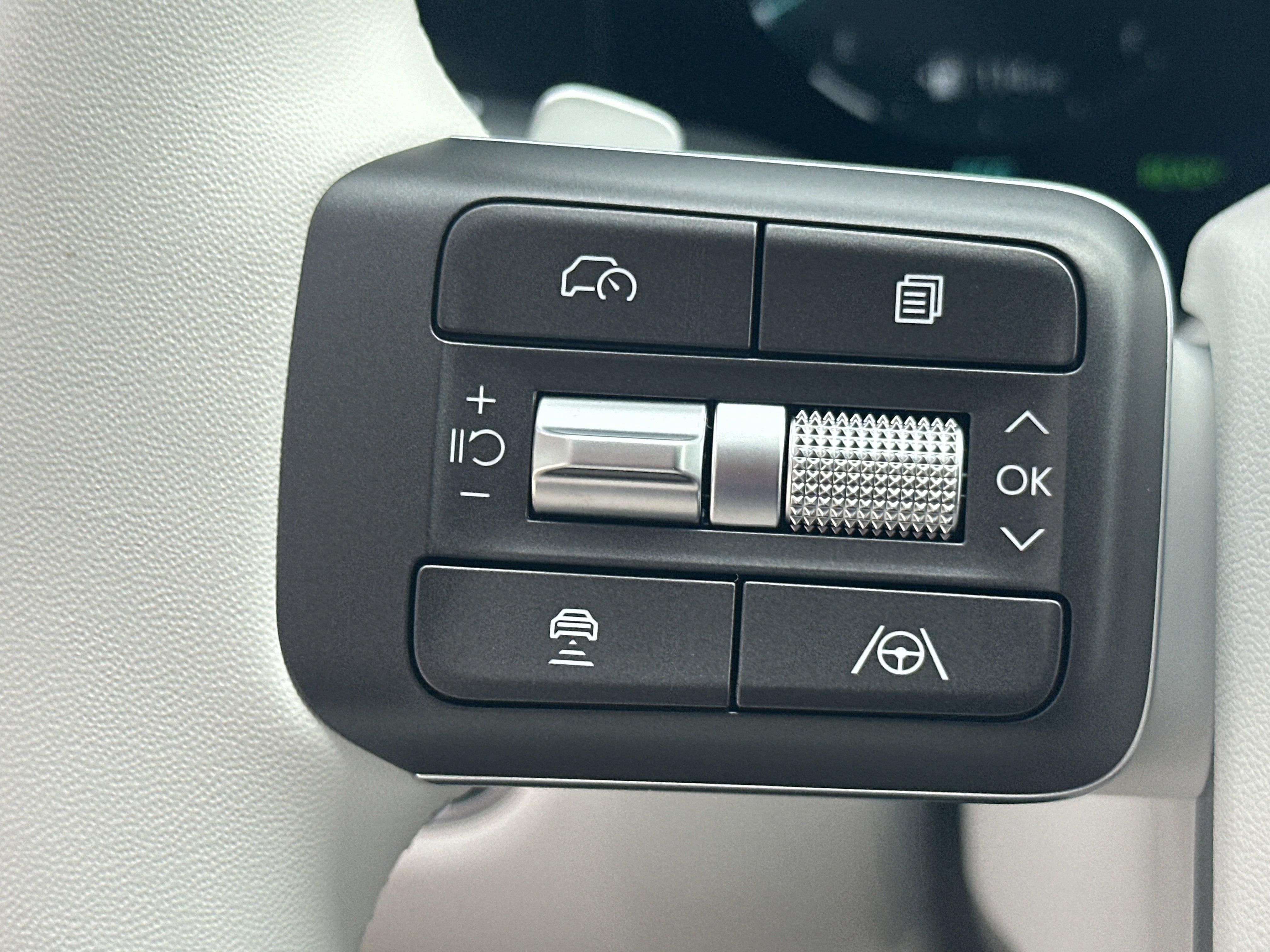 2027 Hyundai Palisade Hybrid SEL Premium