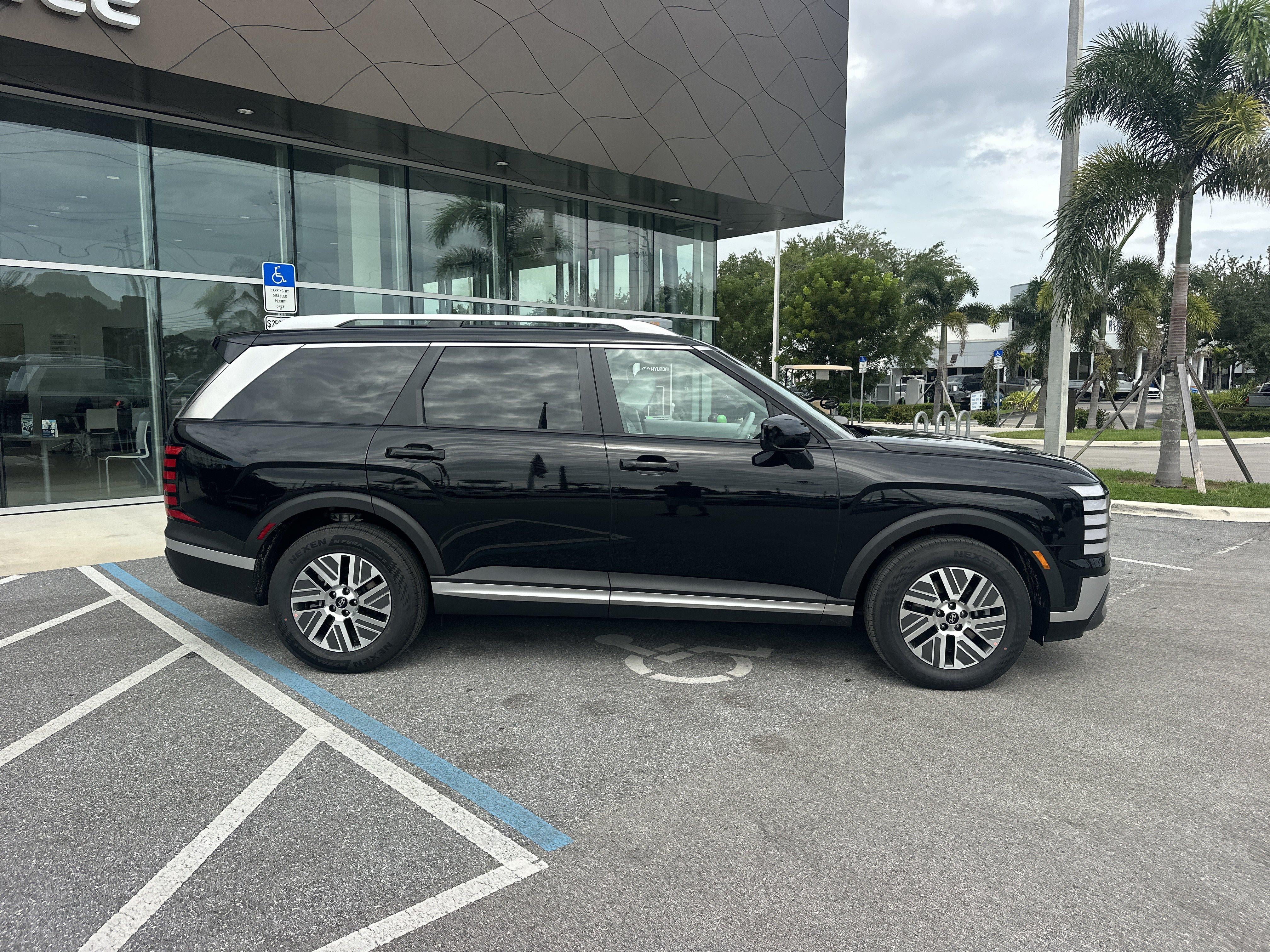 2027 Hyundai Palisade Hybrid SEL 7P