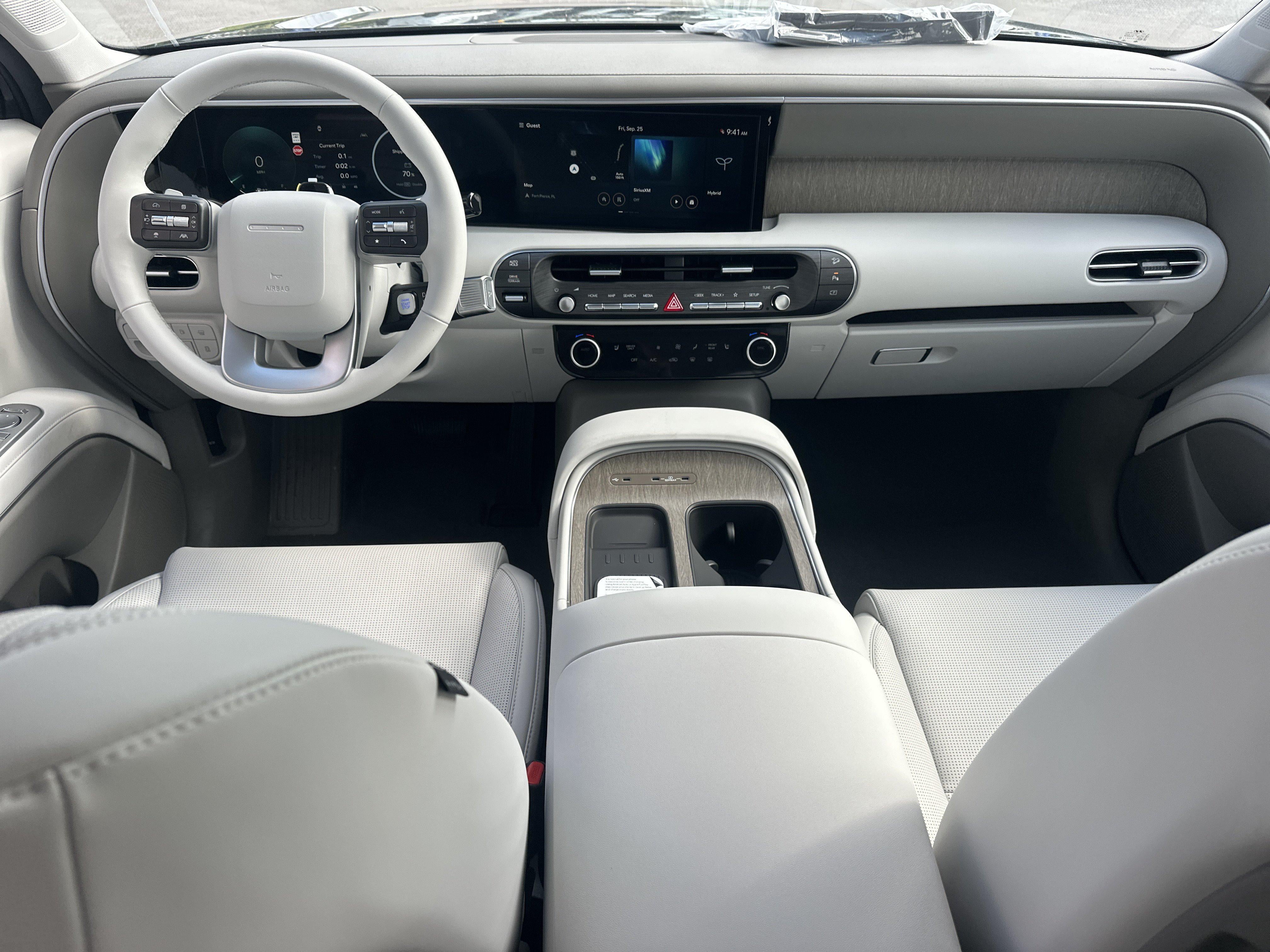 2027 Hyundai Palisade Hybrid SEL 7P