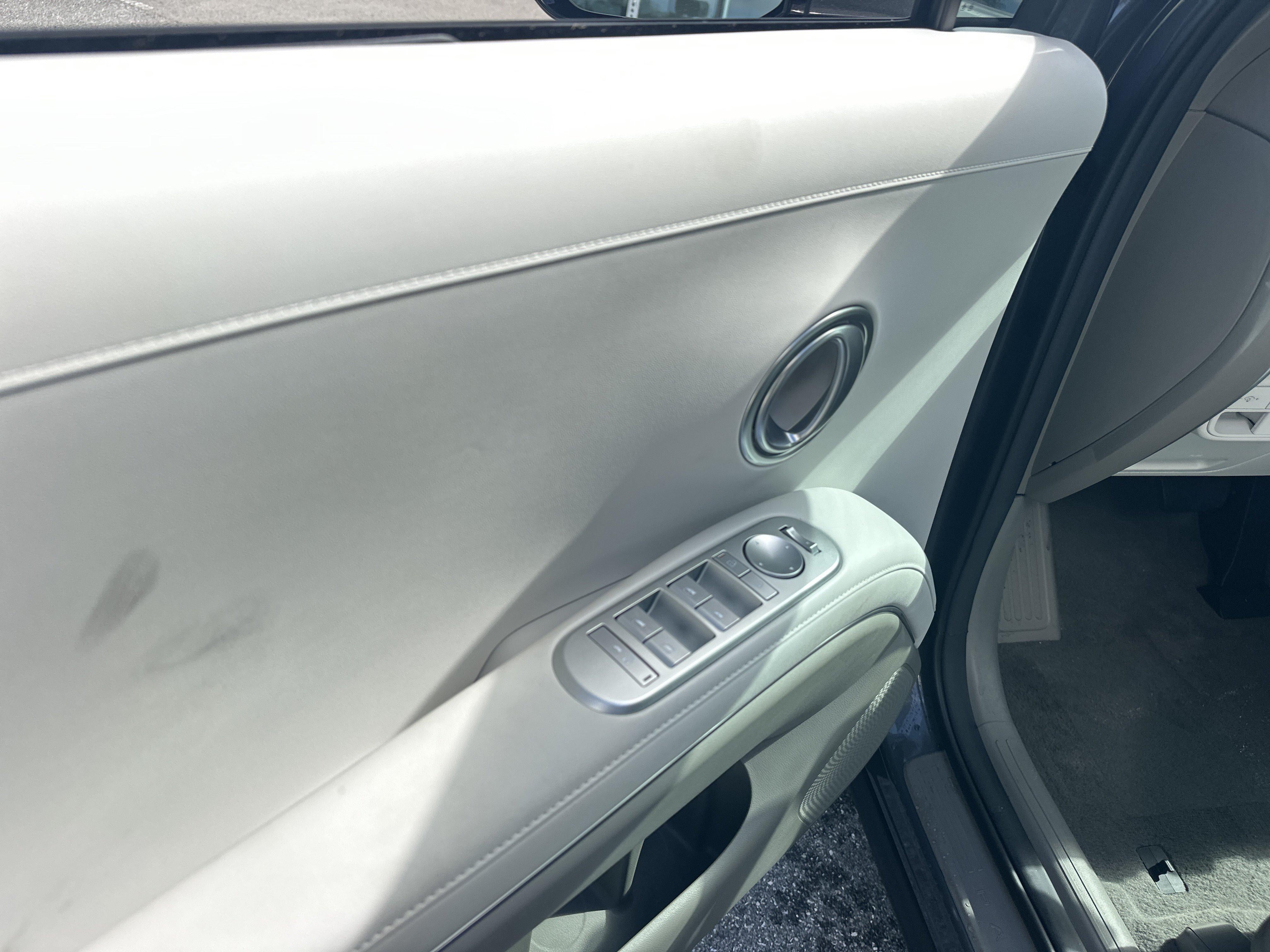 2027 Hyundai Palisade Hybrid SEL 7P