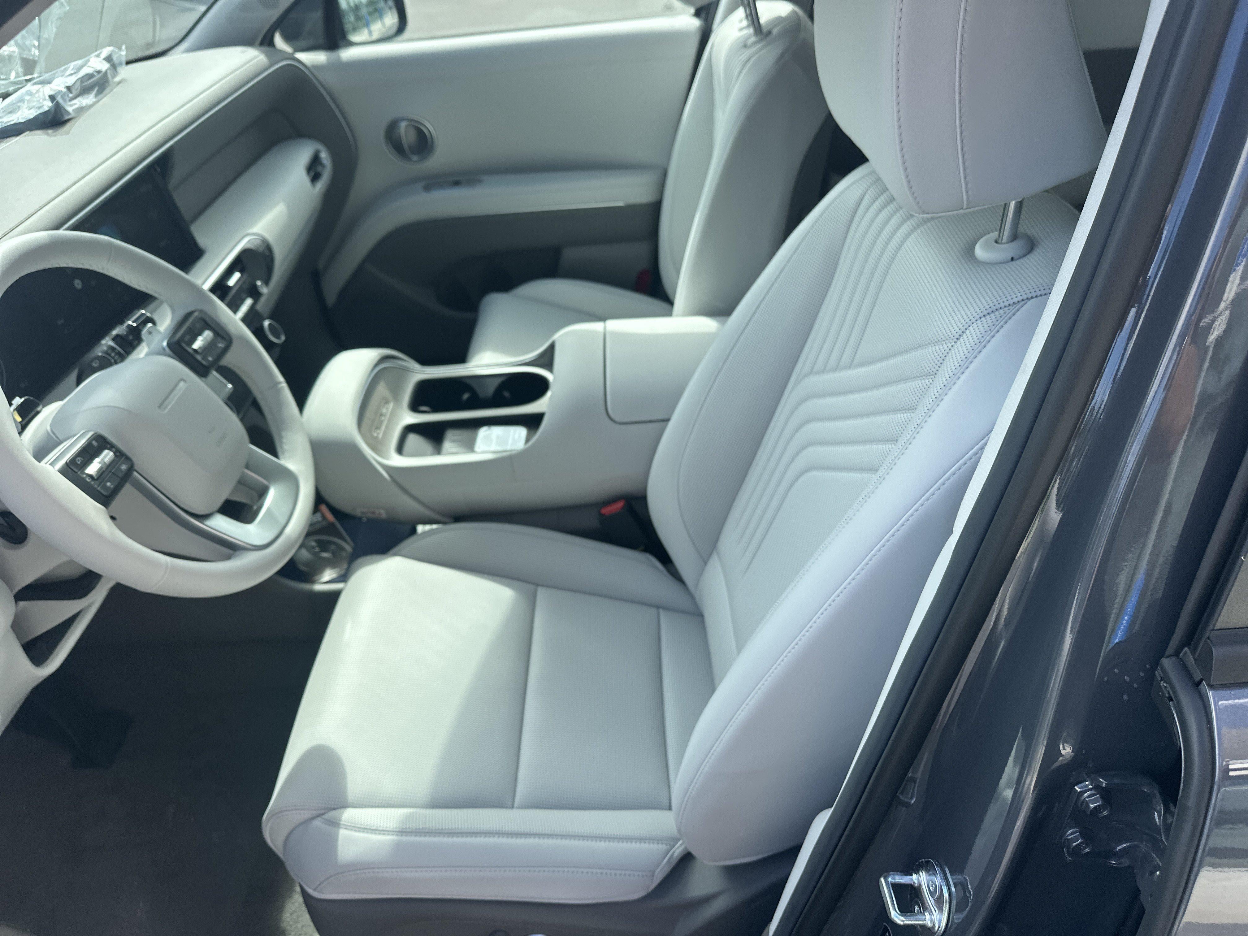 2027 Hyundai Palisade Hybrid SEL 7P