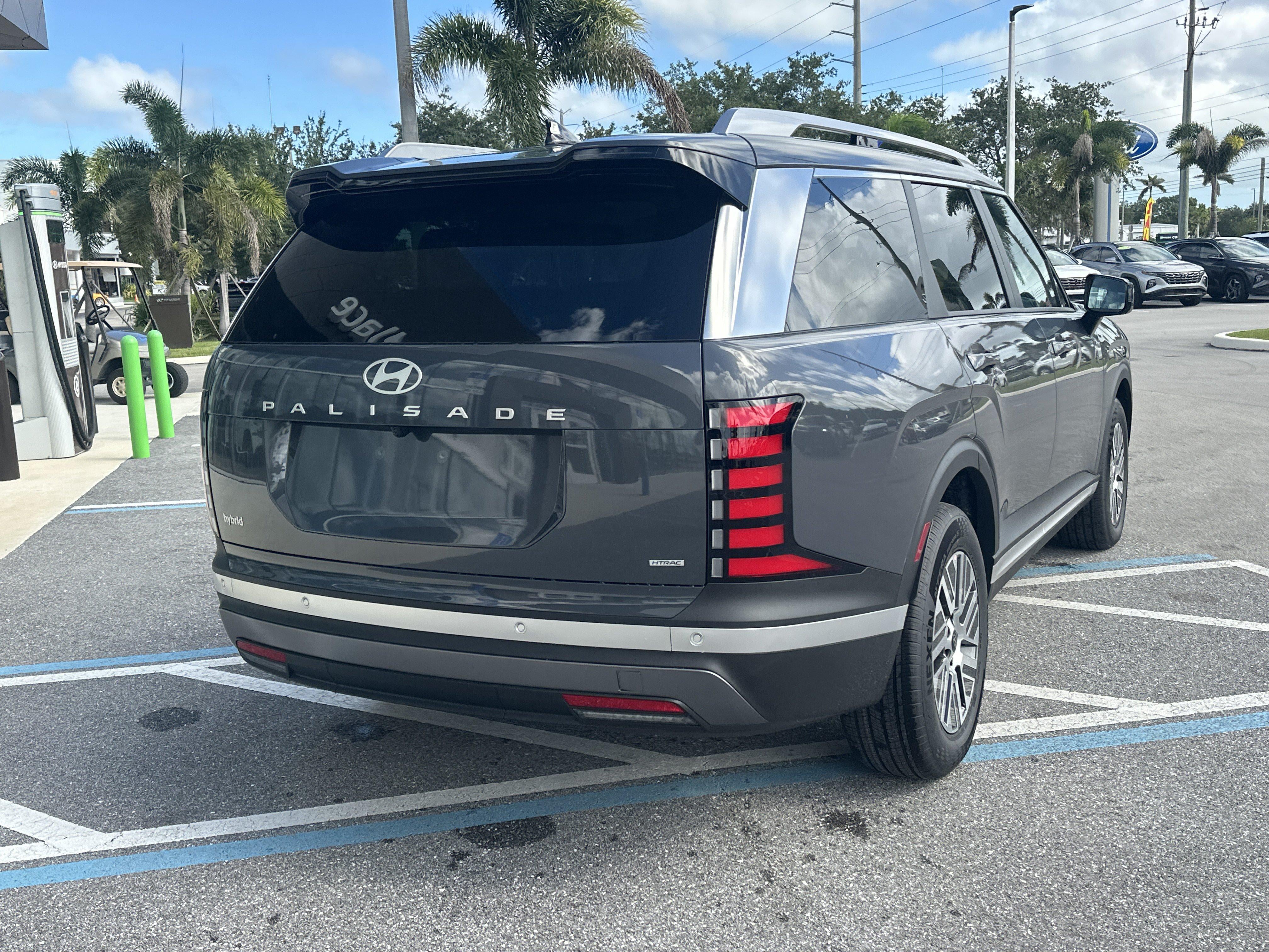 2027 Hyundai Palisade Hybrid SEL 7P