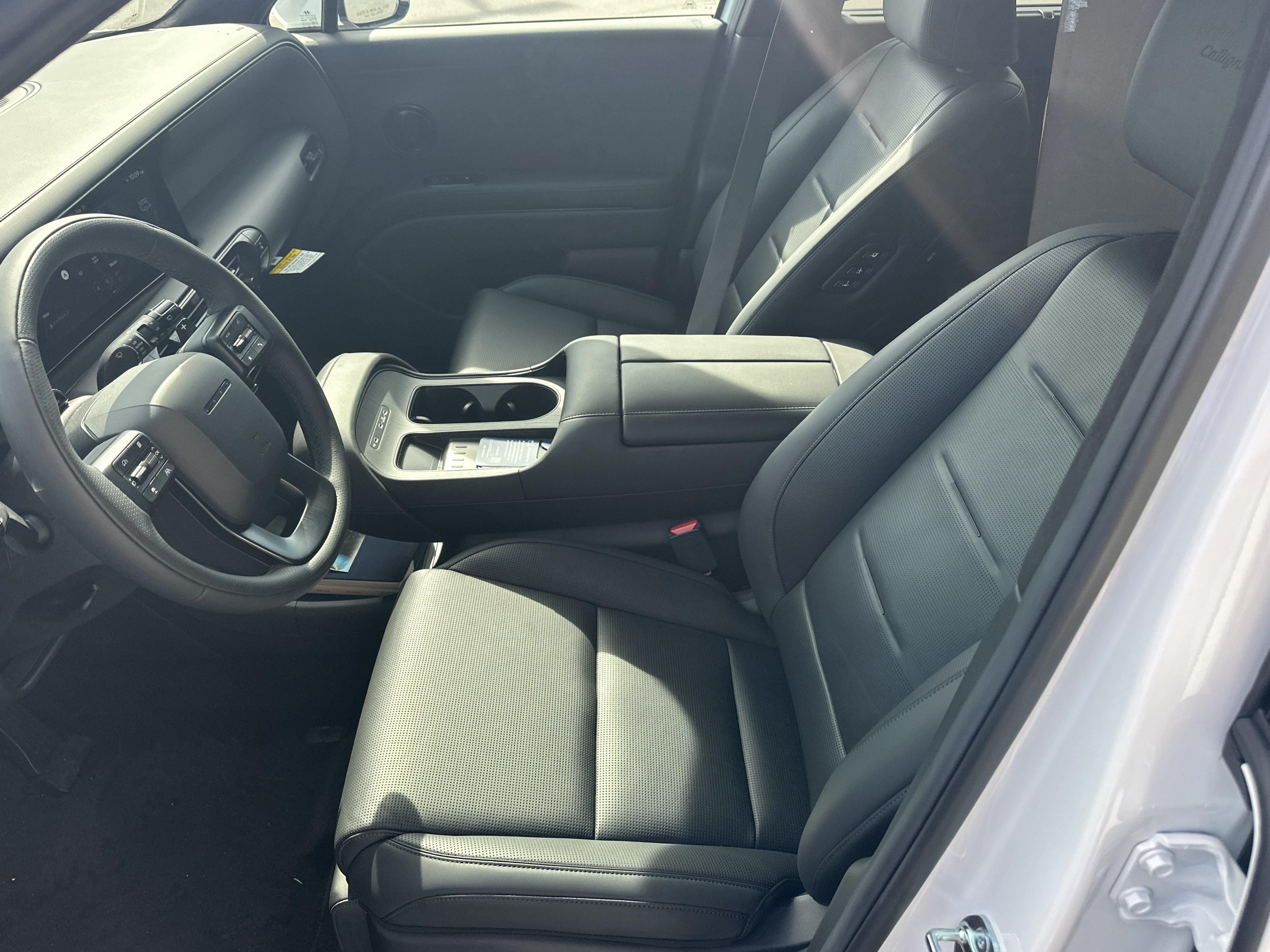 2027 Hyundai Palisade Hybrid Calligraphy Black Ink