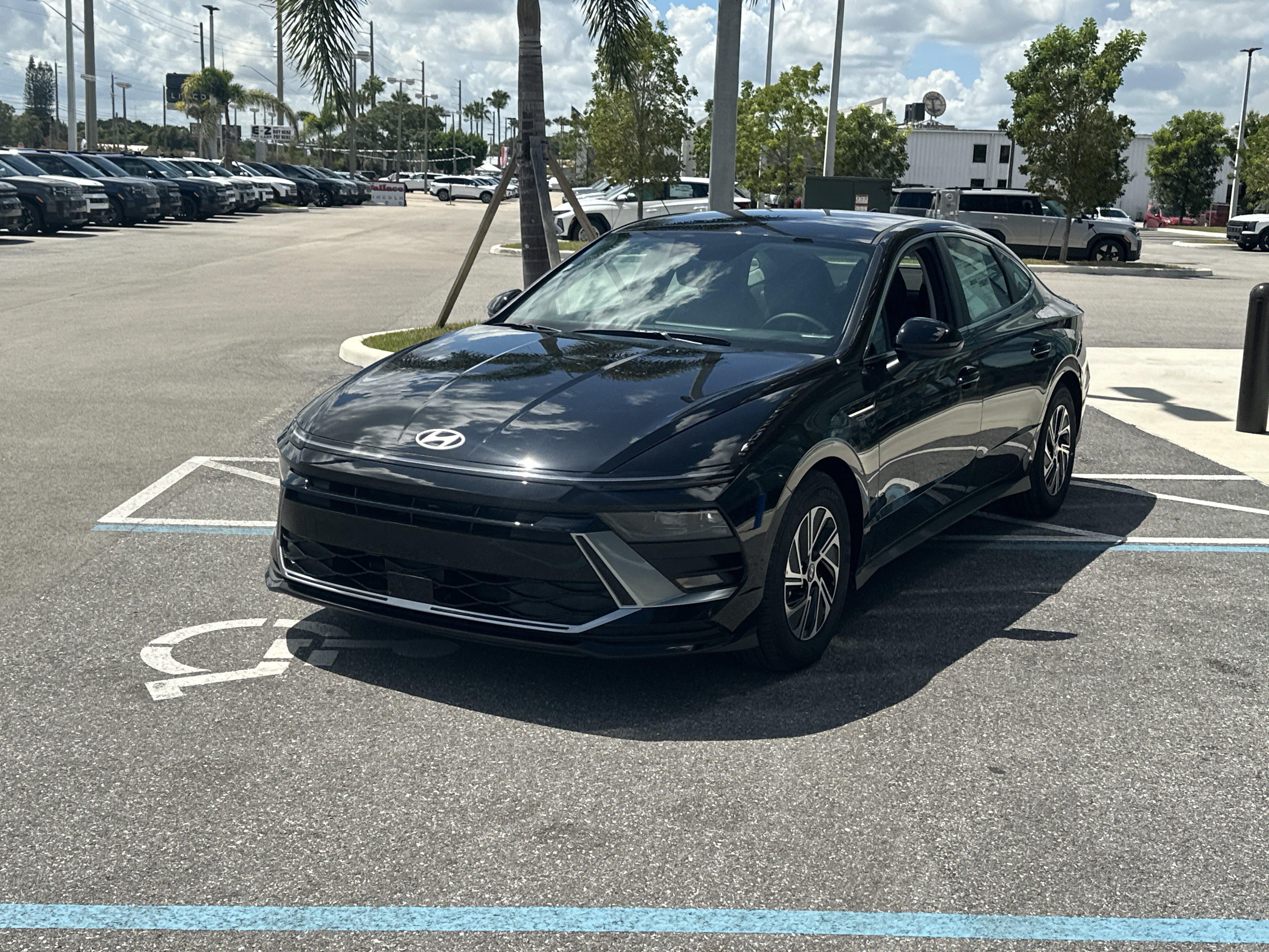 2026 Hyundai Sonata Hybrid Blue
