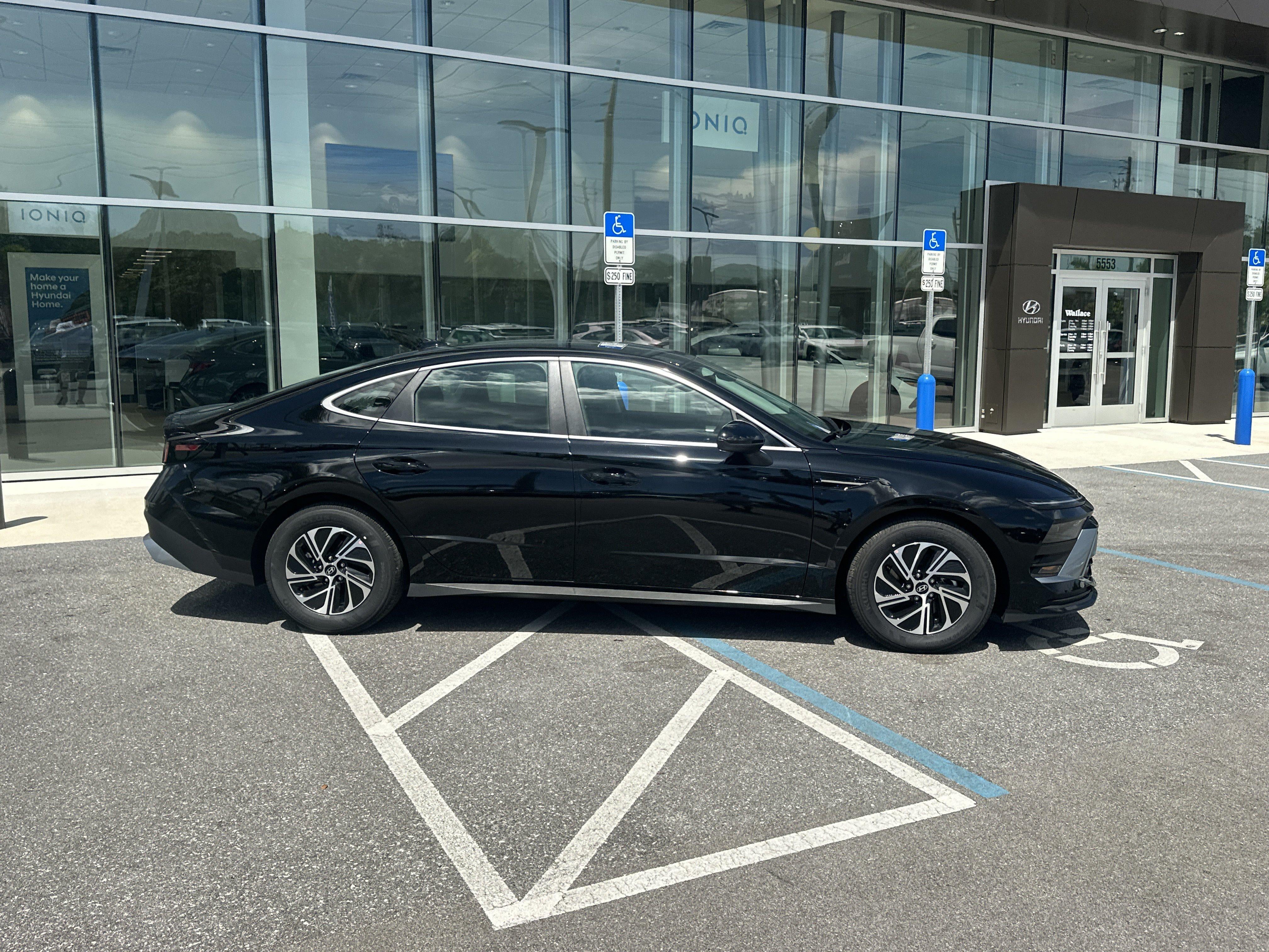 2026 Hyundai Sonata Hybrid Blue