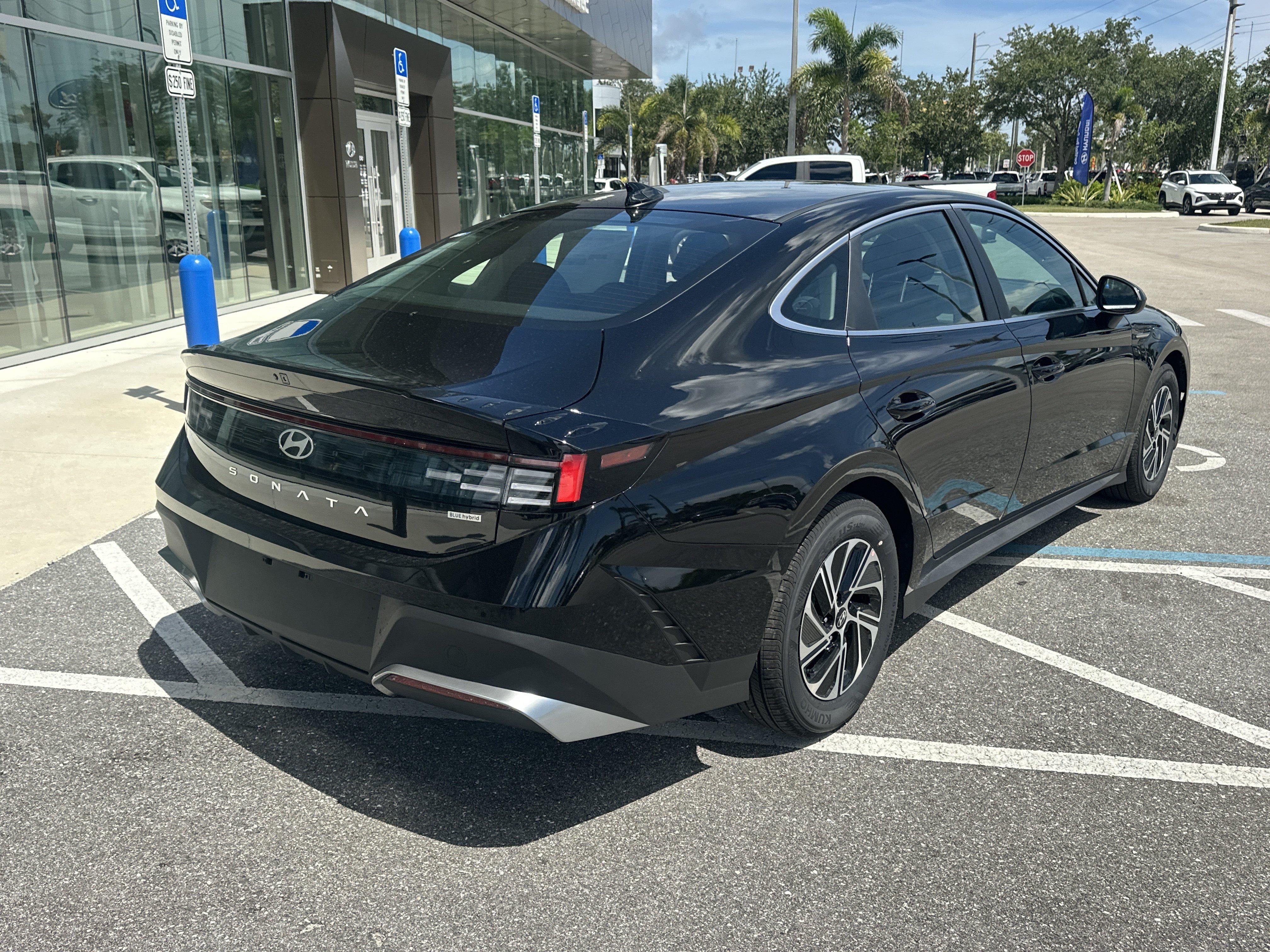 2026 Hyundai Sonata Hybrid Blue