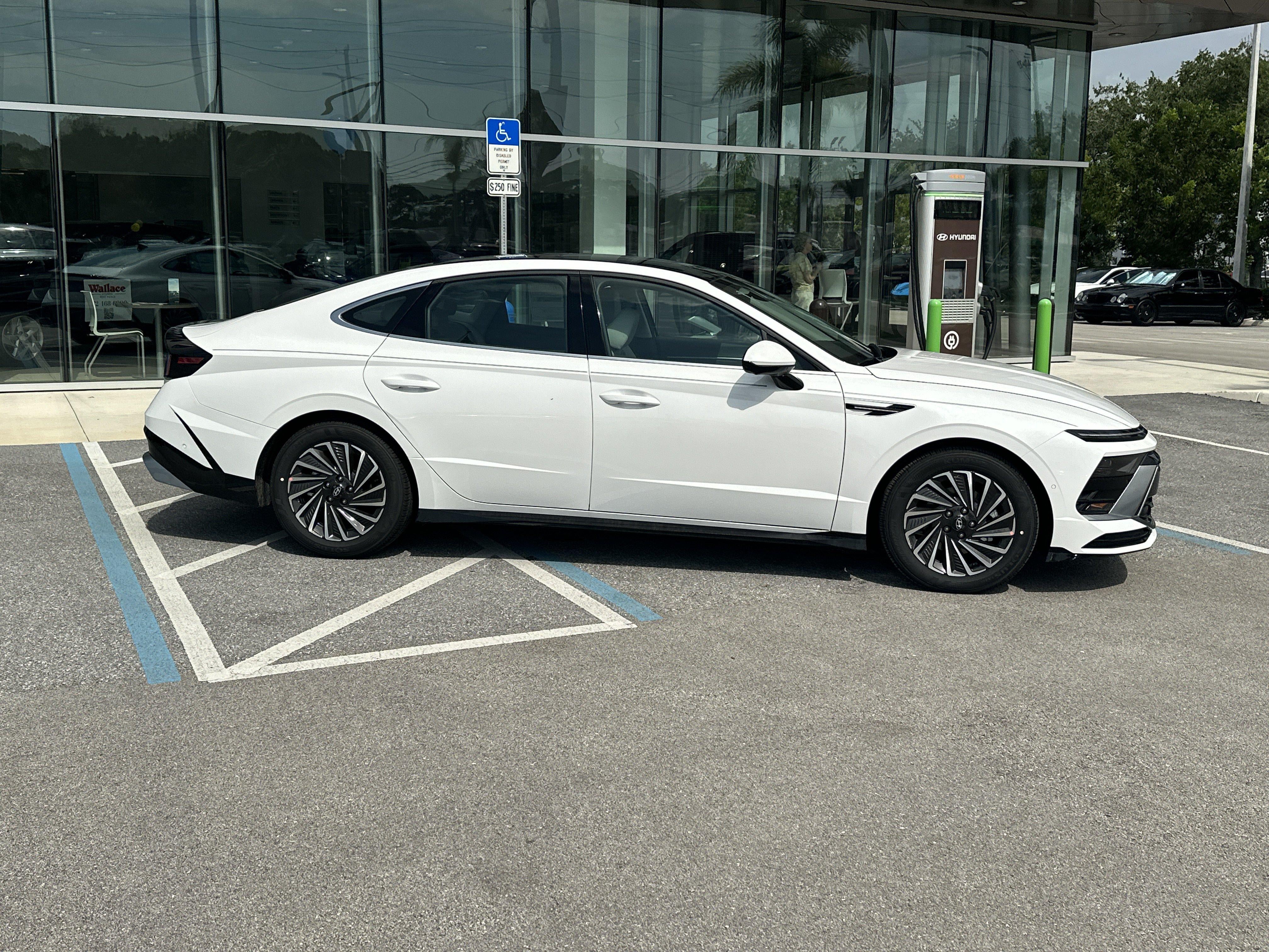 2026 Hyundai Sonata Hybrid Limited
