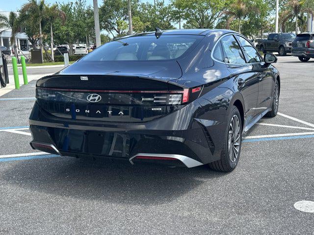 2026 Hyundai Sonata Hybrid Limited