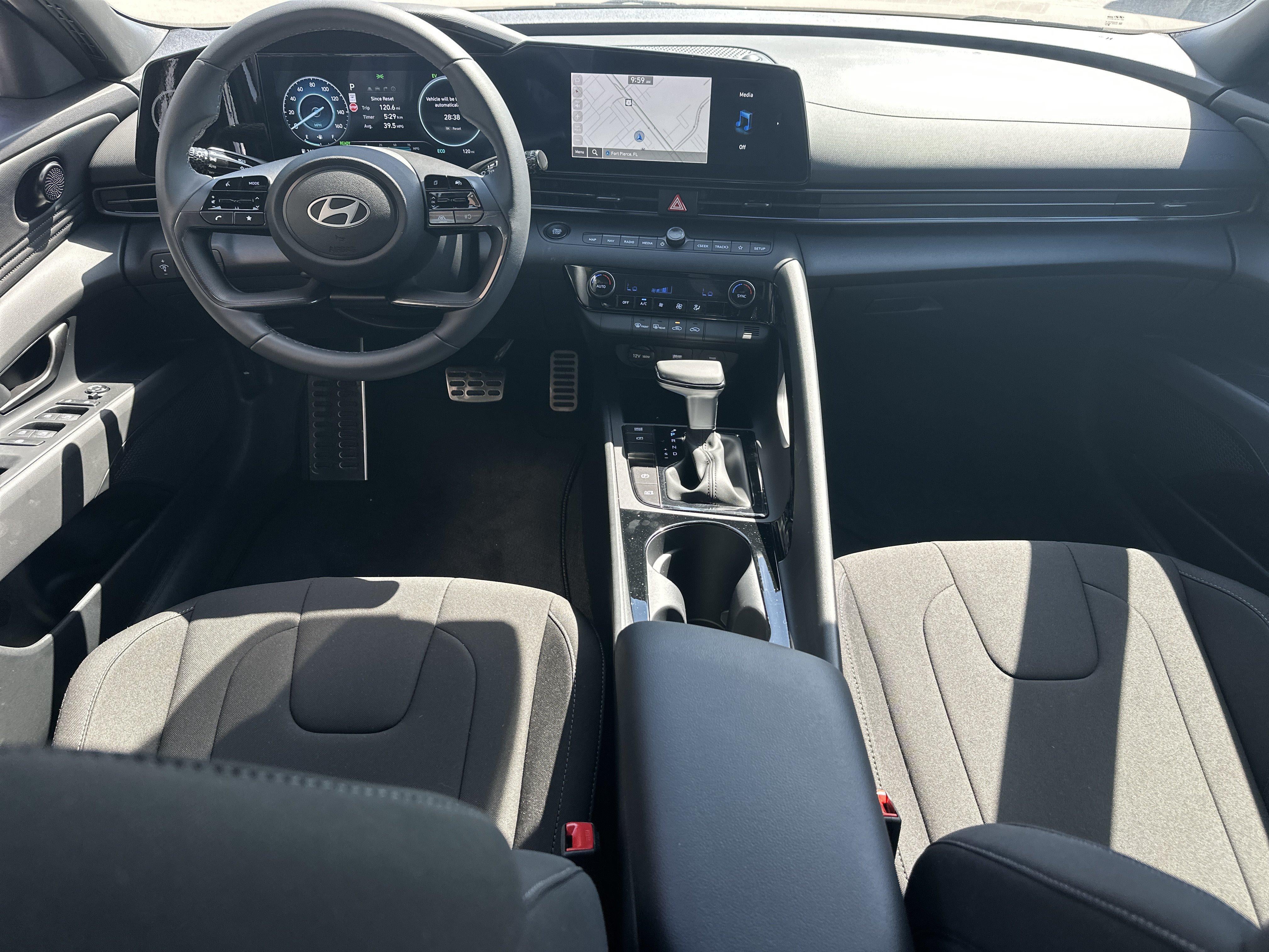 2026 Hyundai Elantra Hybrid SEL Sport