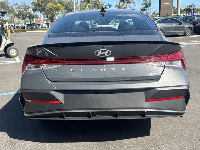 2025 Hyundai Elantra Hybrid SEL Sport