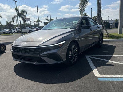 2025 Hyundai Elantra Hybrid SEL Sport