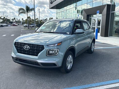 2026 Hyundai Venue SE