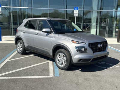 2026 Hyundai Venue SE