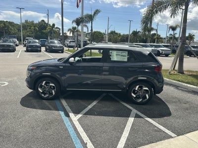 2026 Hyundai Venue SEL w/Two-Tone Roof