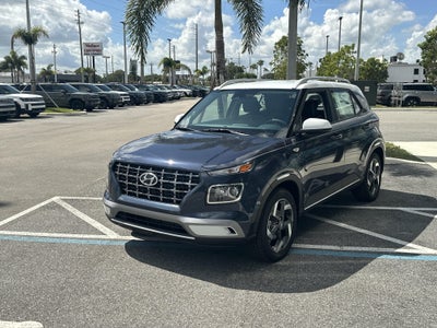 2026 Hyundai Venue SEL w/Two-Tone Roof