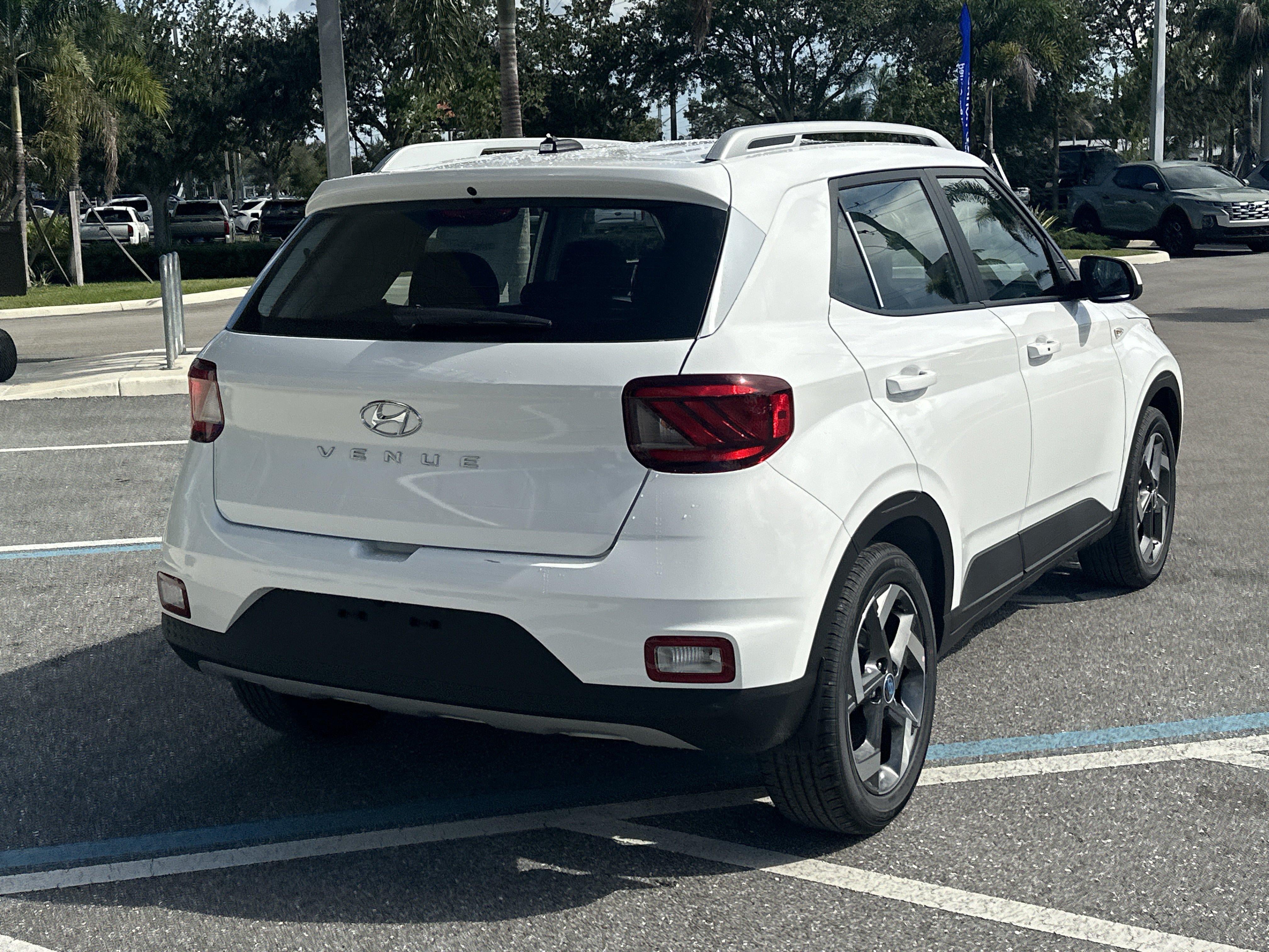 2026 Hyundai Venue SEL