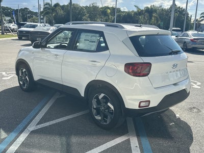 2026 Hyundai Venue SEL w/Two-Tone Roof