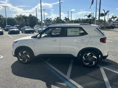 2026 Hyundai Venue SEL w/Two-Tone Roof