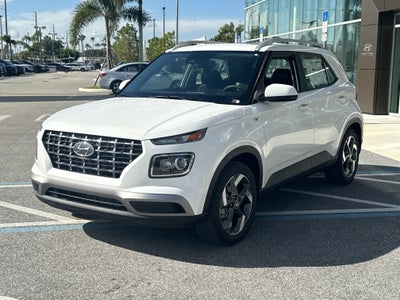 2026 Hyundai Venue SEL w/Two-Tone Roof