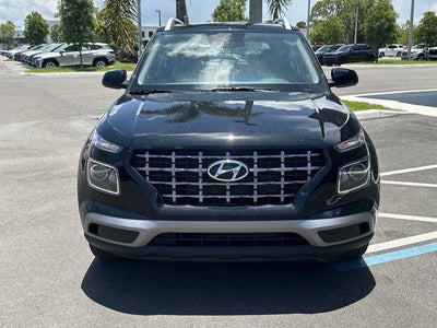 2025 Hyundai Venue SEL
