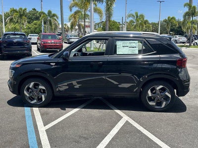 2025 Hyundai Venue SEL