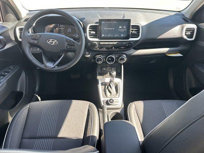 2026 Hyundai Venue SEL w/Two-Tone Roof
