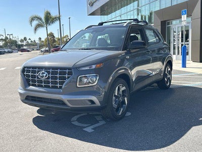 2026 Hyundai Venue SEL w/Two-Tone Roof