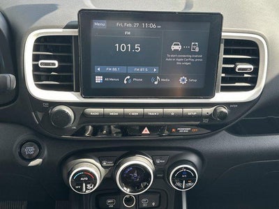 2026 Hyundai Venue SEL w/Two-Tone Roof