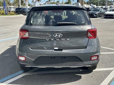 2026 Hyundai Venue SEL w/Two-Tone Roof