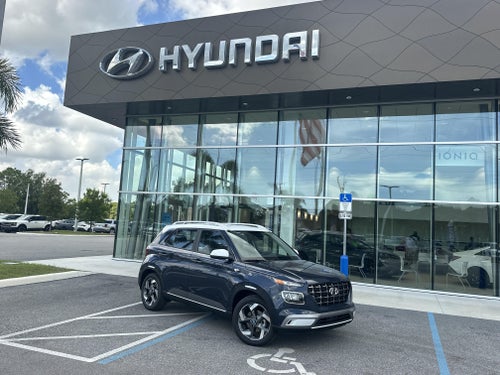 2026 Hyundai Venue SEL w/Two-Tone Roof