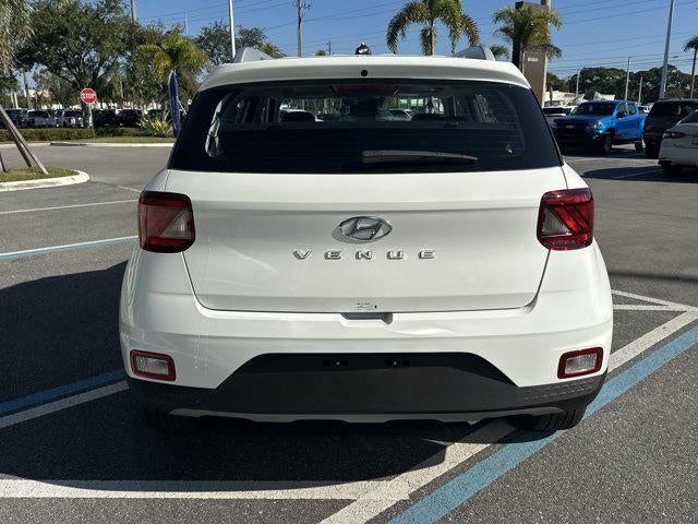 2025 Hyundai Venue SEL