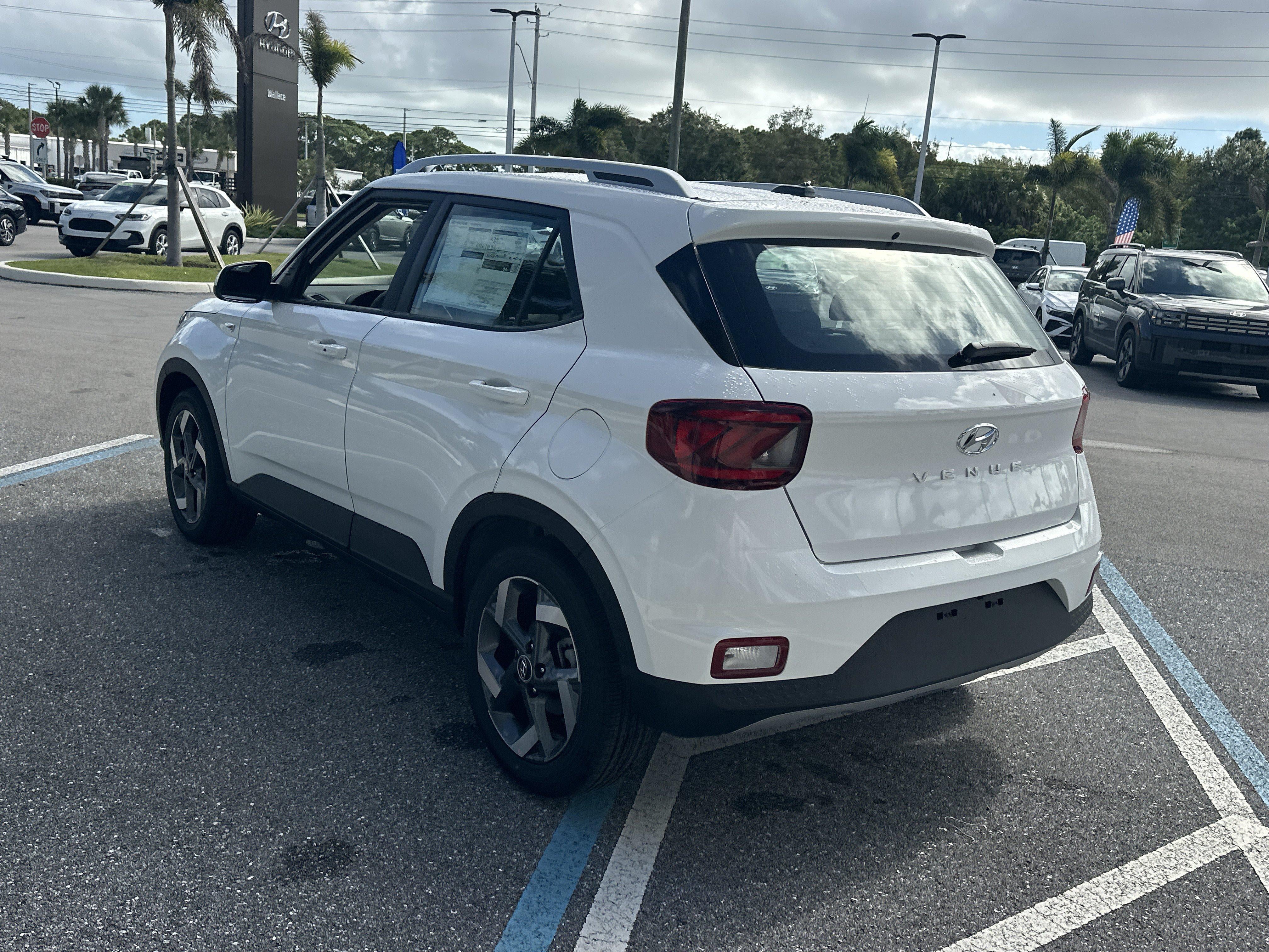 2026 Hyundai Venue SEL
