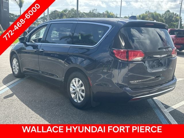 2020 Chrysler Pacifica Touring