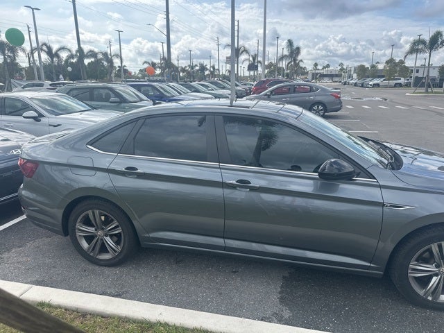 2021 Volkswagen Jetta R-Line