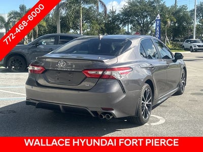 2019 Toyota Camry SE