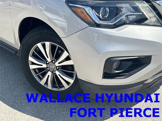 2019 Nissan Pathfinder SV in Stuart, FL - Wallace Auto Group