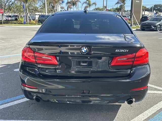 2019 BMW 5 Series 530i