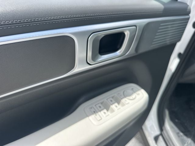 2024 Hyundai Santa Fe SE