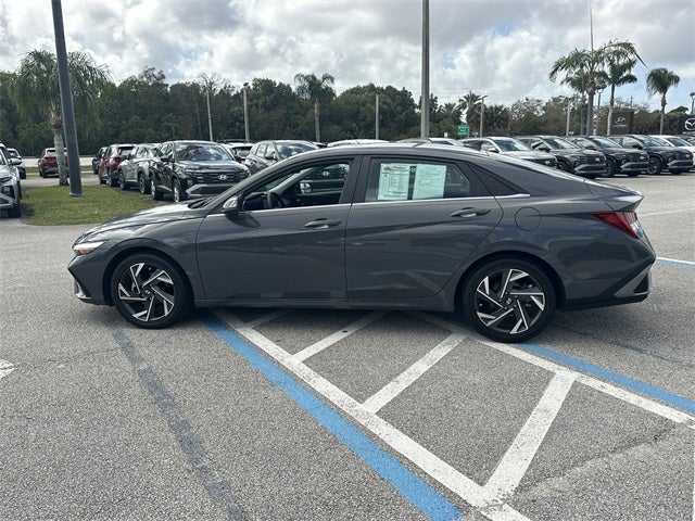 2024 Hyundai Elantra Hybrid Limited